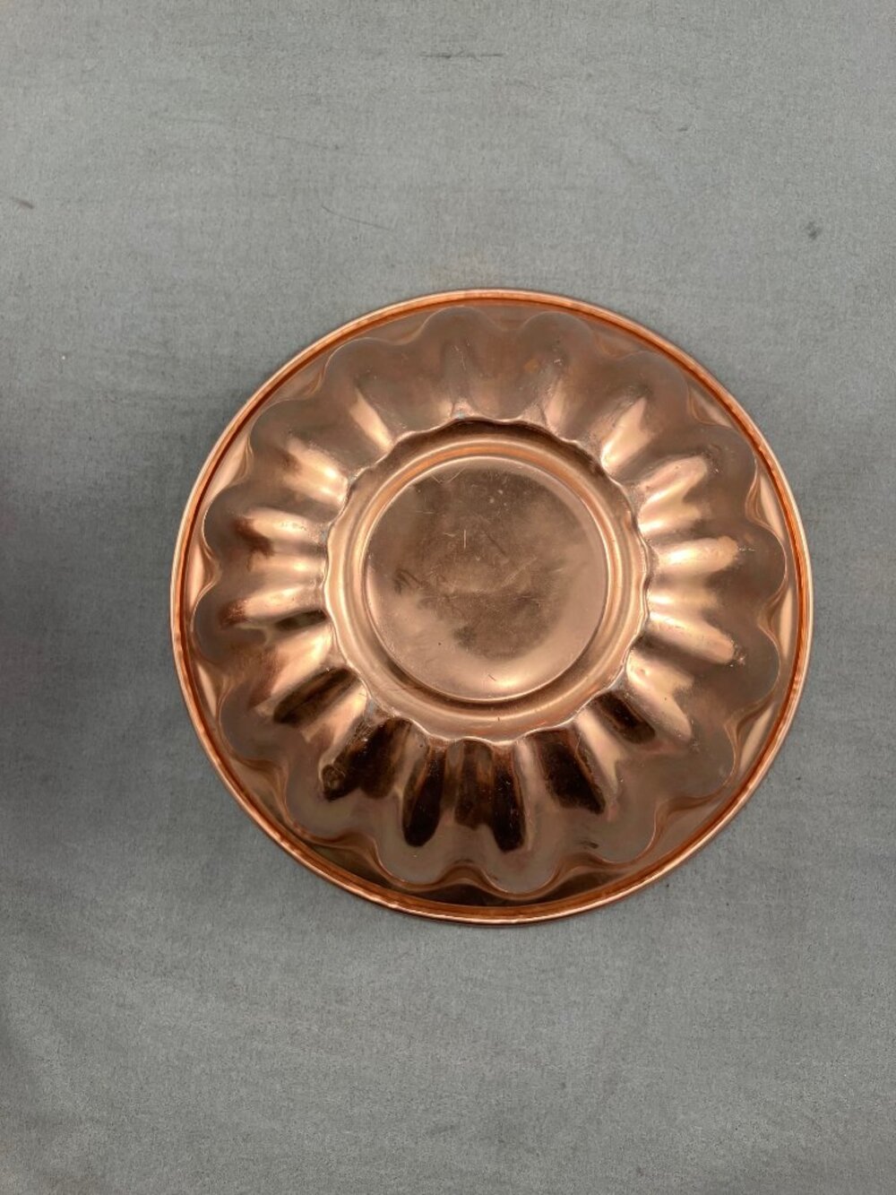 Vtg Copper Aluminum Mold Pan Jello Wall Hanging Decor 8"